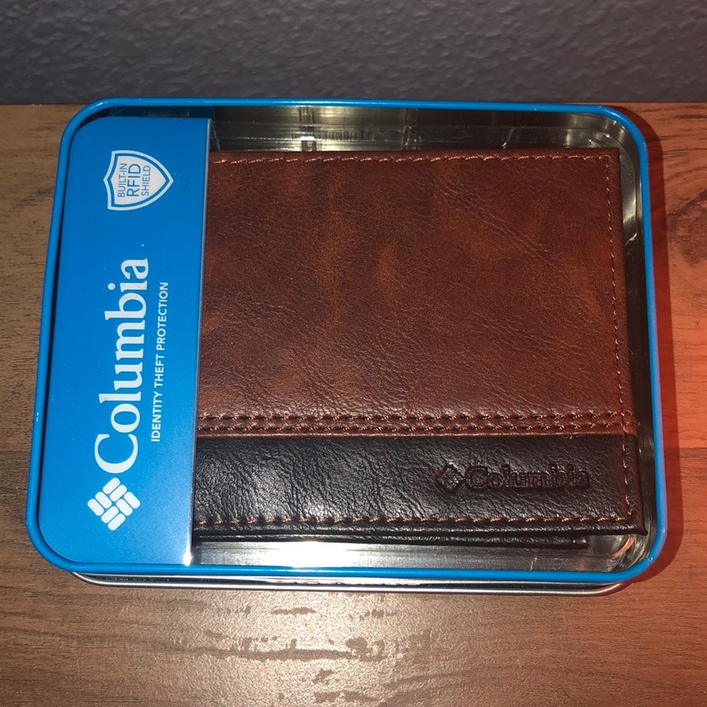 Mens Columbia Wallet